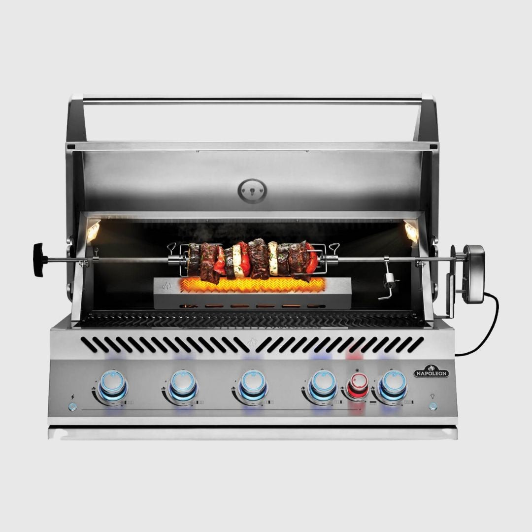 700 Series 38" with Dual Infrared Rear Burners