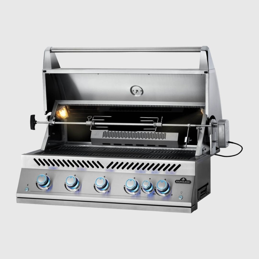 700 Series 38" with Dual Infrared Rear Burners
