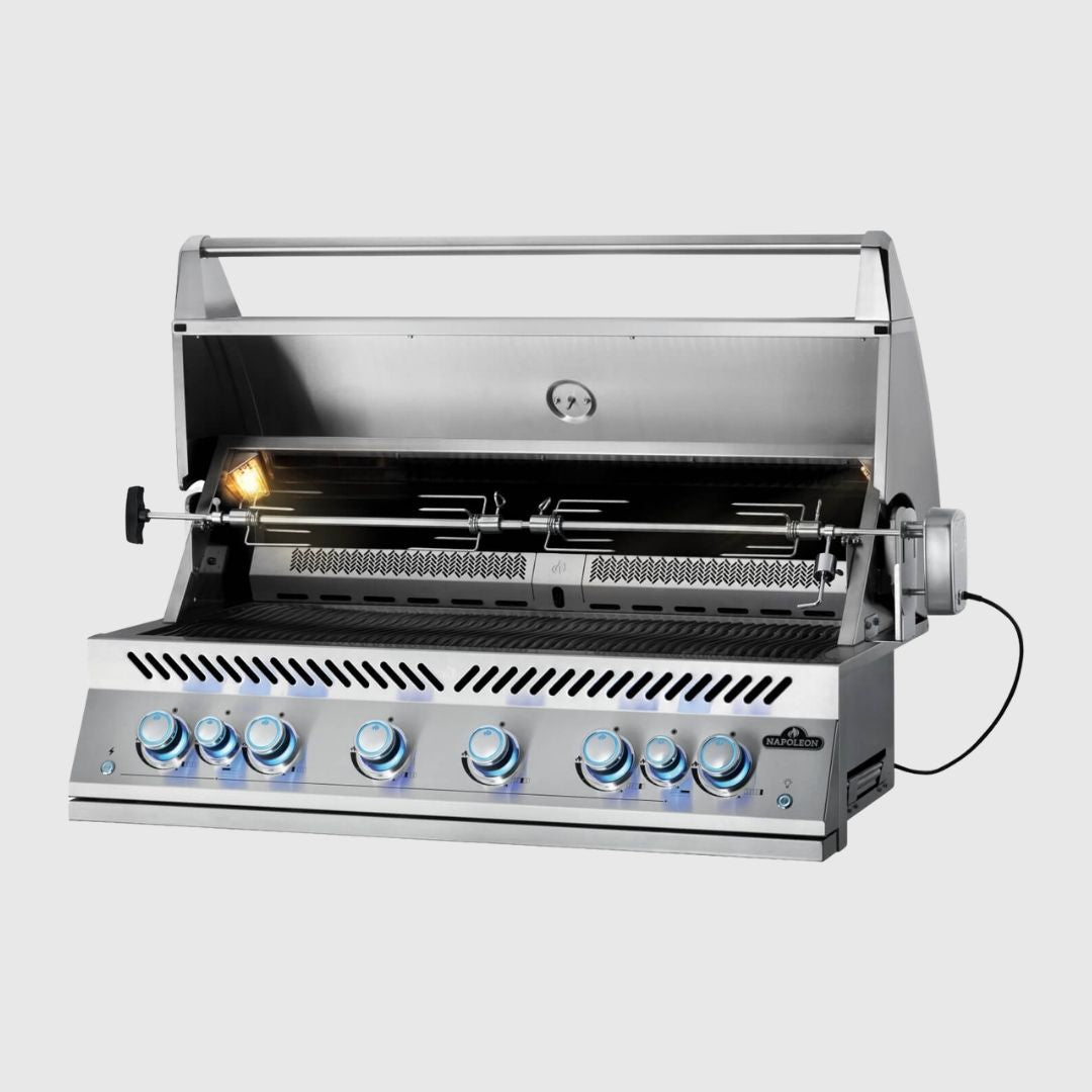 700 Series 44" with Dual Infrared Rear Burners