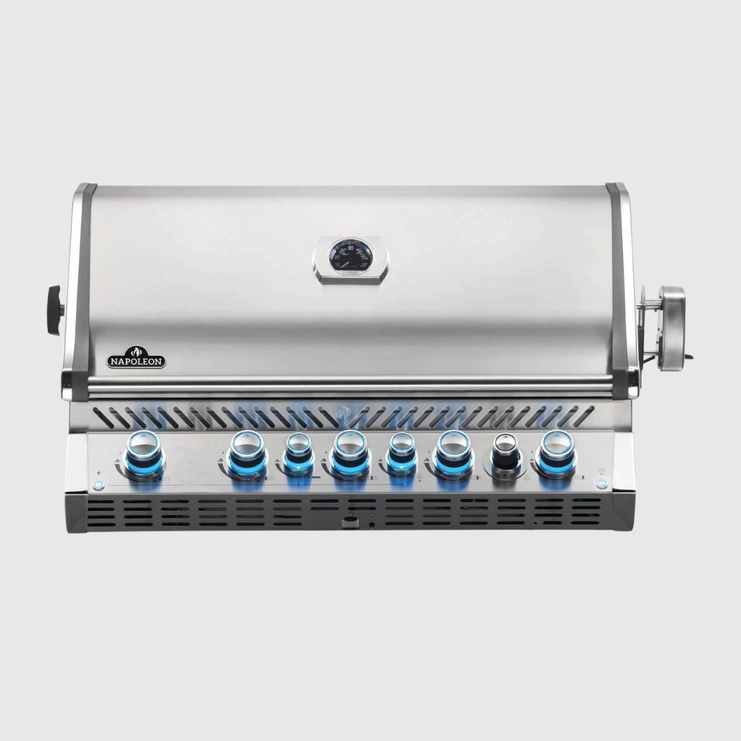 PRO™ 665 Propane Gas Grill with Infrared Rear Burner