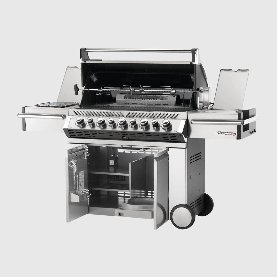 PRO™ 665 Propane Gas Grill with Infrared Rear & Side Burners