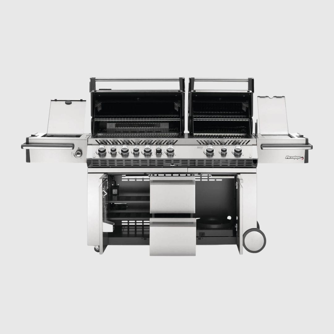 PRO™ 825 Propane Gas Grill with Power Side Burner & Infrared Rear & Bottom Burners